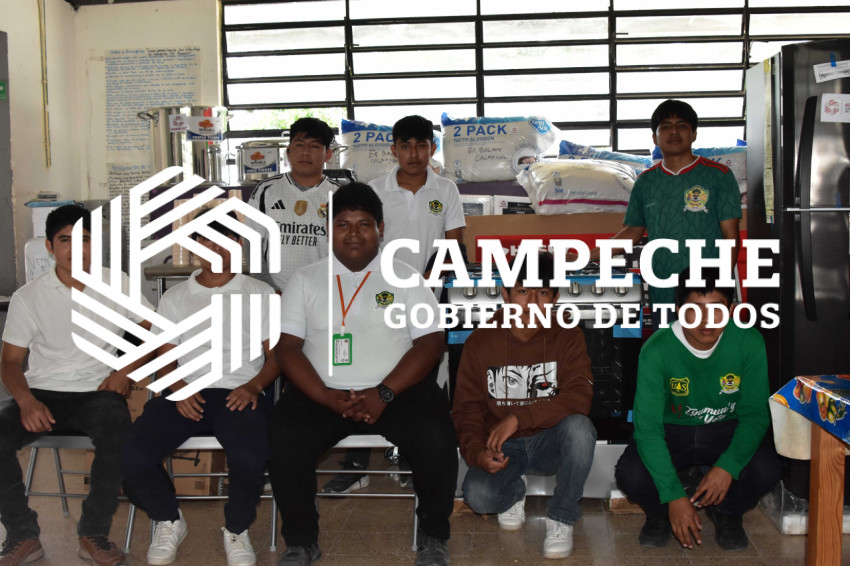 ESPACIO COMUNITARIO DE CALAKMUL ZOHLAGUNA