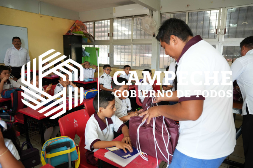 UTILES ESCOLARES HOPELCHEN