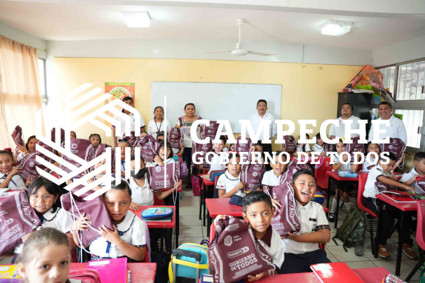 UTILES ESCOLARES HOPELCHEN