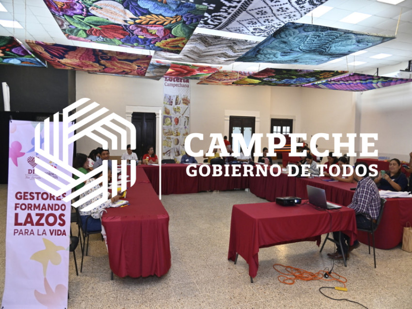 Modelo Formando Lazos (2)